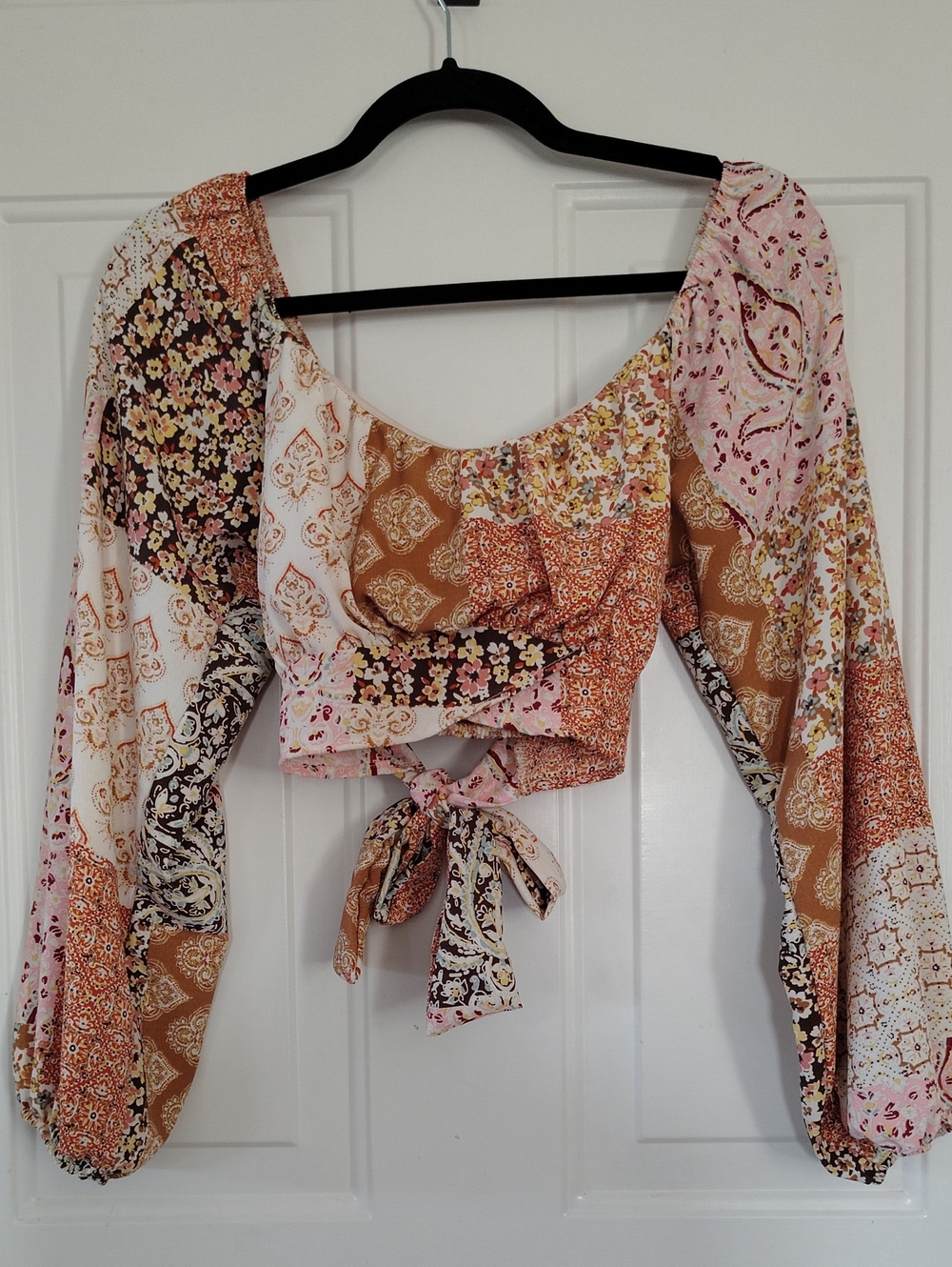 Altar'd State Boho Multi-Print Tie-Front Crop Top in Tan, Pink & White MEDIUM